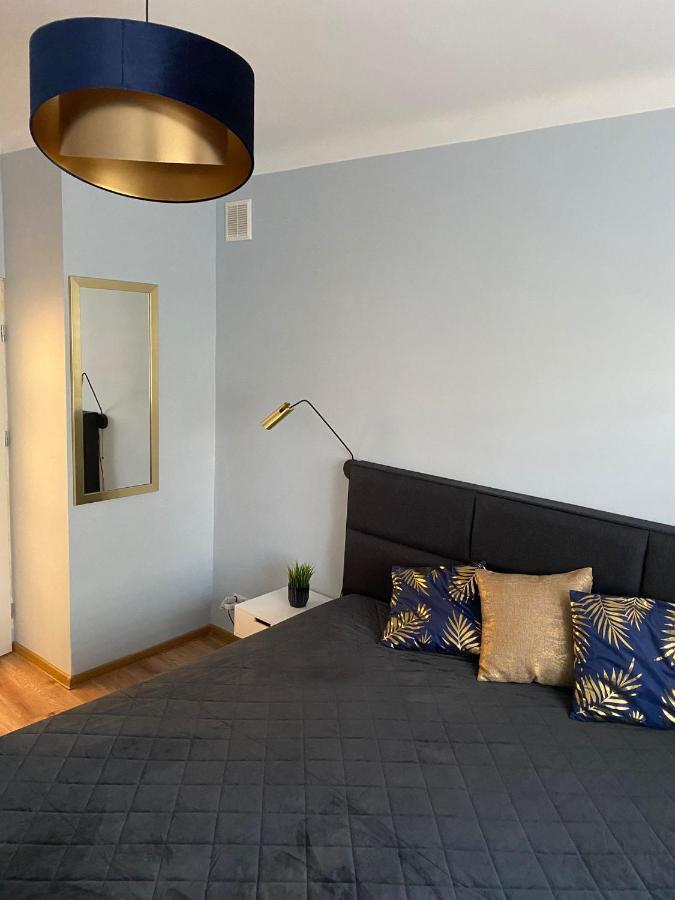 Апартаменты Apartament.Wolnosc Варшава Экстерьер фото